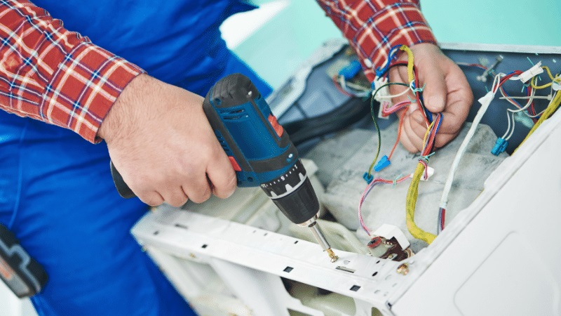 Yunusemre Beko Beko çamaşır makinesi kart tamiri – Su almama arızası orijinal parça ile giderildi. - Teknik servis örneği